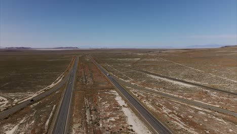 Aerial-view-of-Bonneville-to-Salt-Flats-highway-road-in-Utah,-USA