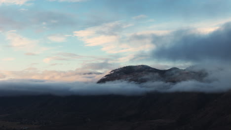 Rugged-Beauty:-Mountains-Rise-by-the-Thompson-River