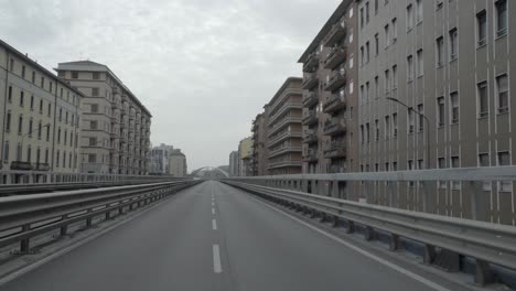City-elevated-street-of-Milano-during-Covid-lockdown