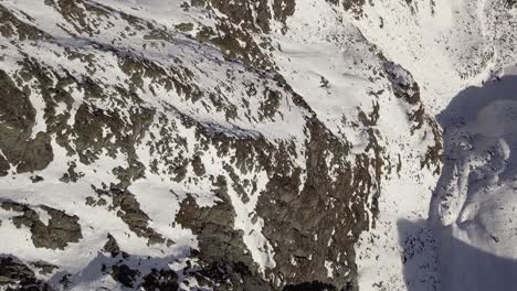 Antena-Del-Paisaje-Montañoso-En-Verbier,-Suiza.