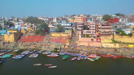 Luftaufnahme-Von-Dashashwamedh-Ghat,-Kashi-Vishwanath-Tempel-Und-Manikarnika-Ghat-Manikarnika-Mahashamshan-Ghat-Varanasi-Indien