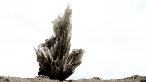 E7S,-Super-slow-motion-recorded-dust-explosion-10-meter-height