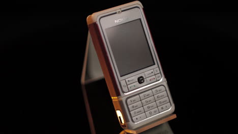 Vintage-Nokia-3250-aka-Thunder-Mobile-Phone-From-2000s,-Close-Up