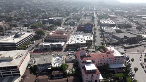 La-Jolla,-California-downtown-neighborhood-and-business-district---aerial-flyover