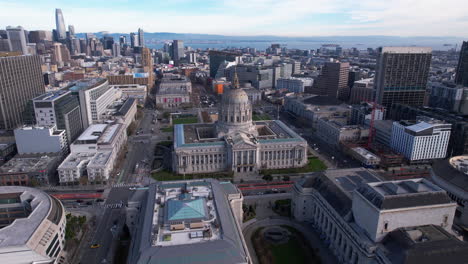 Drone-Shot-of-San-Francisco-City-Hall,-Superior-Courthouse,-Civic-Center-Plaza-and-Downtown-Buildings,-California-USA