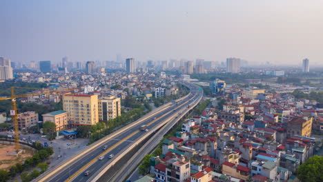 Luftaufnahme-Der-Ringstraße-In-Der-Modernen-Stadt-Hanoi