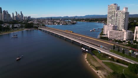Static-aerial-views-over-the-Sundale-Bridge-on-the-Broadwater-looking-towards-Surfers-Paradise-on-the-Gold-Coast,-Australia