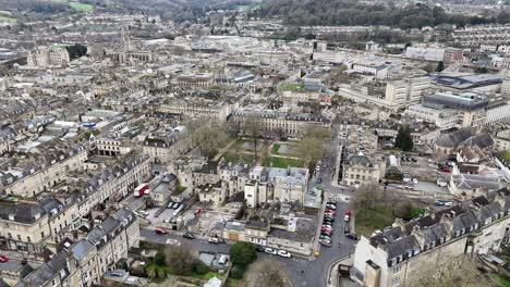 Stadtzentrum-Von-Bath,-Großbritannien,-Drohne,-Luftaufnahme-Aus-Großer-Höhe