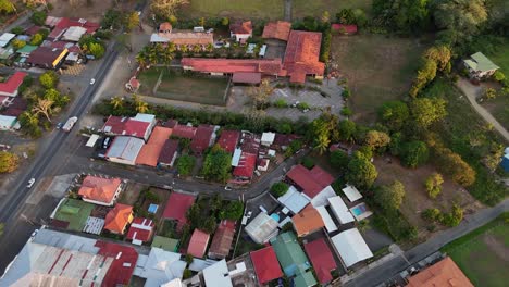 Imágenes-Aéreas-De-Drones-Vista-Panorámica-De-Las-Casas-De-Jaco-Costa-Rica-Centroamérica