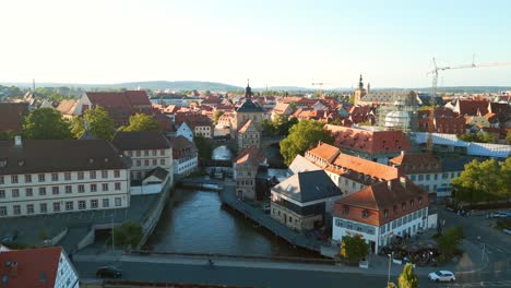 Drohnenvideo-Des-Alten-Rathauses-Von-Bamberg