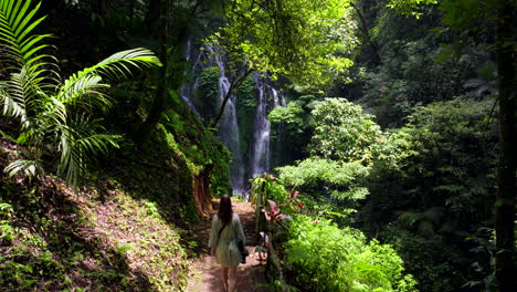 Banyu-Wana-Amertha-Waterfall,-stunning-natural-attraction,-jungle-of-Buleleng
