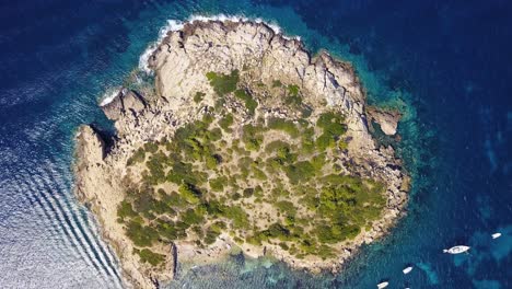 Overhead-drone-shot-of-an-islet-near-Playa-de-San-Telmo,-in-Canary-group-of-islands,-an-autonomous-area-of-Spain-in-the-Atlantic-Ocean