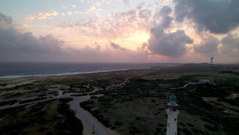 Luftaufnahme-über-Dem-California-Lighthouse-In-Aruba