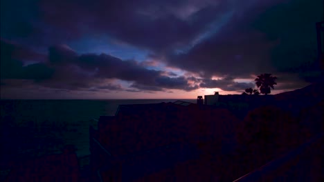Timelapse-of-colorful-sunset-clouds-over-Laguna-Beach,-CA-USA