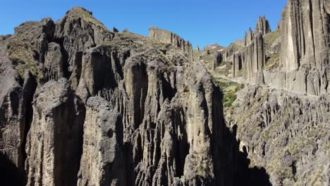 Otherworldly-eroded-rock-spire-landscape,-Valle-de-las-Animas,-Bolivia