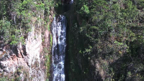 Salto-De-Aguas-Blancas-Wasserfall-Und-Naturpool,-Constanza-In-Der-Dominikanischen-Republik