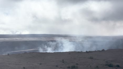 Smoke-rising-out-of-Hawaii's-volcano-on-the-Big-Island