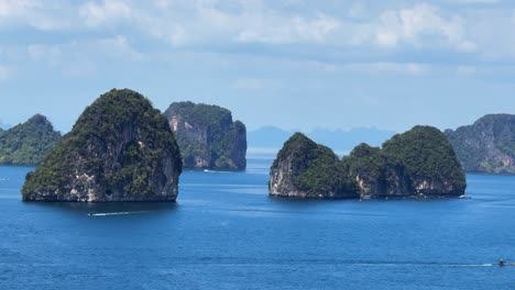 Koh-Lao,-Kalksteinfelseninseln,-Insel-Hong-Island-In-Der-Andamanensee,-Thailand