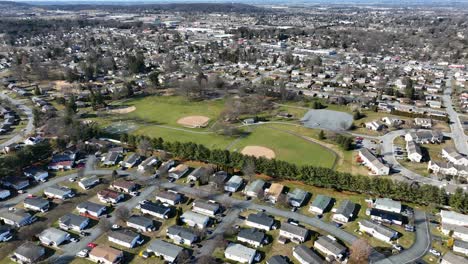American-Baseball-Field-surrounded-by-american-neighborhood-in-City-of-Lancaster,-USA