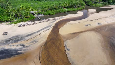 Mirror-Beach-In-Trancoso-Bahia-Brazil