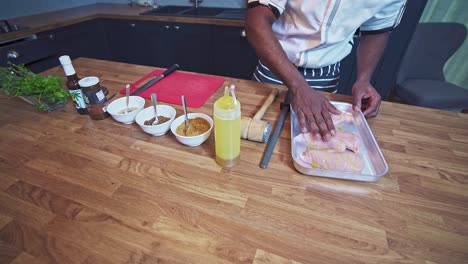 Chef-Caribeño-Preparando-Pollo-Asado