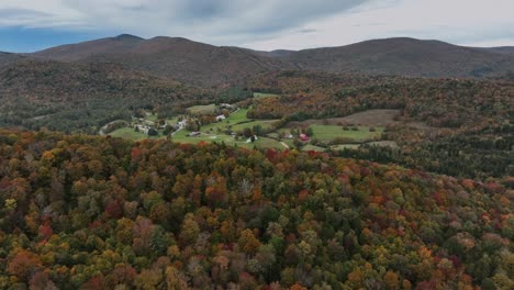 Countryside-Landscape-With-Mountains-And-Autumn-Forests---Aerial-Drone-Shot