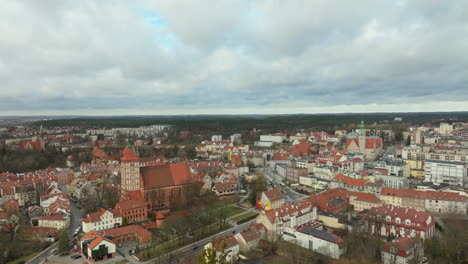 Historic-polish-town-of-Olsztyn-with-old-town-and-buildings-at-cloudy-day