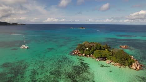 Island-in-front-of-Anse-Volbert-beach-in-the-Seychelles