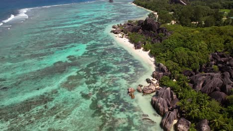 Einer-Der-Berühmtesten-Strände-Der-Welt-Auf-Den-Seychellen
