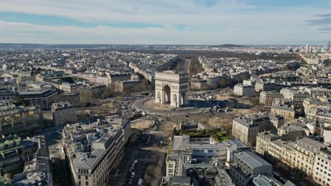 Triumphbogen-Oder-Arc-De-Triomphe-Mit-La-Défense-Im-Hintergrund,-Stadtbild-Von-Paris,-Frankreich