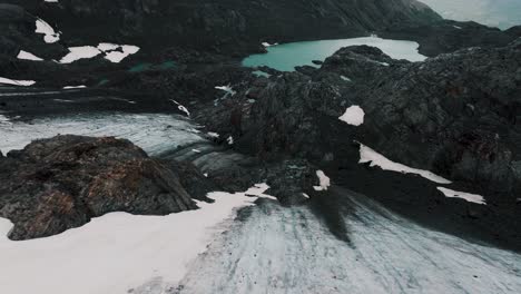 Glaciar-Vinciguerra-And-Tempanos-Lagoon-In-Ushuaia,-Argentina---Aerial-Drone-Shot