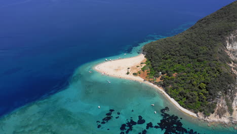 Luftaufnahme:-Panoramablick-Auf-Die-Insel-Marathonisi-In-Zakynthos,-Griechenland