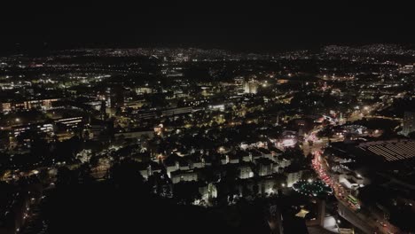 Drone-footage-reveals-nighttime-of-CDMX