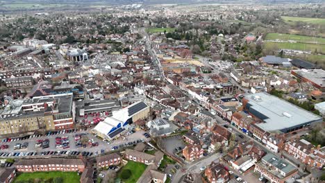 Panorámica-Drone-Aéreo-ángulo-Alto-Ciudad-De-Sevenoaks-Kent-Reino-Unido