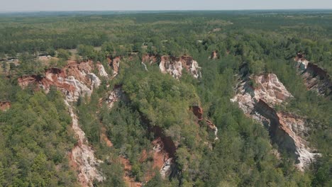 Stunning-drone-footage-reveal-of-Providence-Canyon-State-Park-in-Georgia