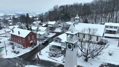 GAP-town-clock-in-snowy-town