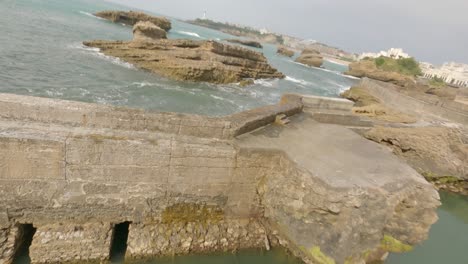 Le-Port-des-Pecheurs-or-Fisherman-port,-Biarritz-in-France