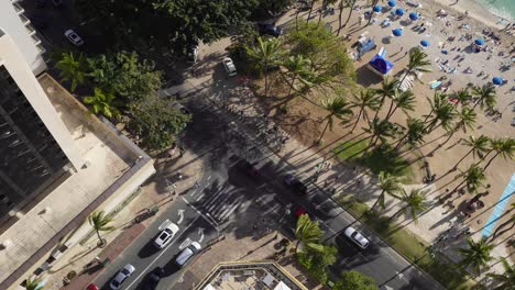 Hauptstraße-Waikiki-In-Honolulu,-Oahu,-Hawaii