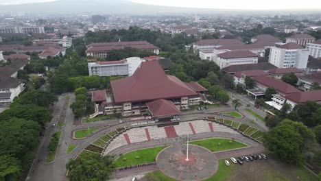 Aerial-View-from-the-Grha-Sabha-Pramana-meeting-building,-Gadjah-Mada-University,-Yogyakarta