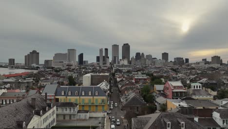 Nueva-Orleans-En-Una-Vista-De-Drones-De-Día-Nublado
