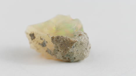 Close-Up-View-Of-Quartz-Rock-With-Rough-Edges-Spinning-Around-Showing-Texture-On-Surface