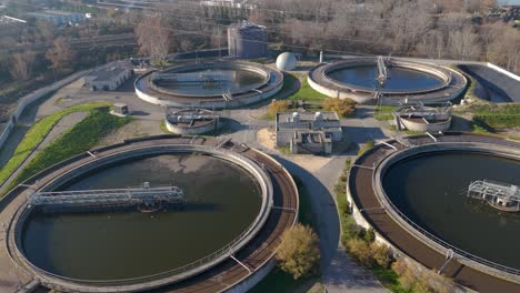 Aerial-establishing-shot-of-a-large-water-purification-plan-in-Avignon