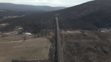 Moodna-Train-Trestle-Birdseye-view-pull-back-into-horizon