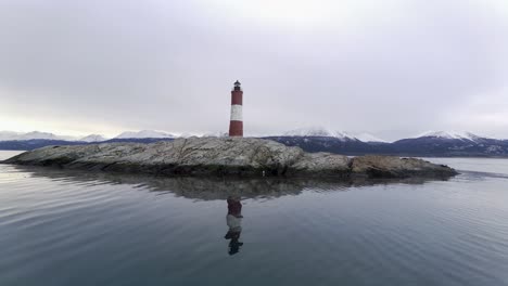 Famous-lighthouse-of-Ushuaia-City-at-Beagle-Channel-near-Chile-border