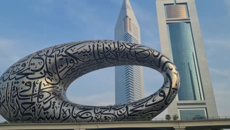 Dubai-Museum-of-the-Future-and-Modern-Towers,-United-Arab-Emirates