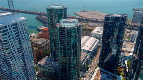 Downtown-San-Francisco-and-the-apartment-buildings-and-towers-near-the-Oakland-Bay-Bridge---aerial