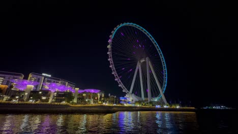 Blick-Auf-Ain-Dubai-Bei-Nacht