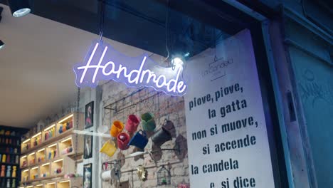 Neon-sign-beckons-to-La-Candela's-candle-haven-in-Venice