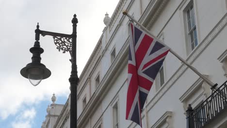 United-Kingdom-Flag-within-Belgravia,-London,-United-Kingdom