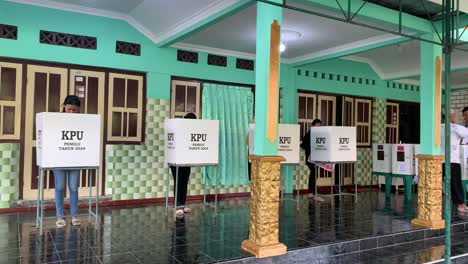 Pemilu-or-simultaneously-General-election-in-Indonesia